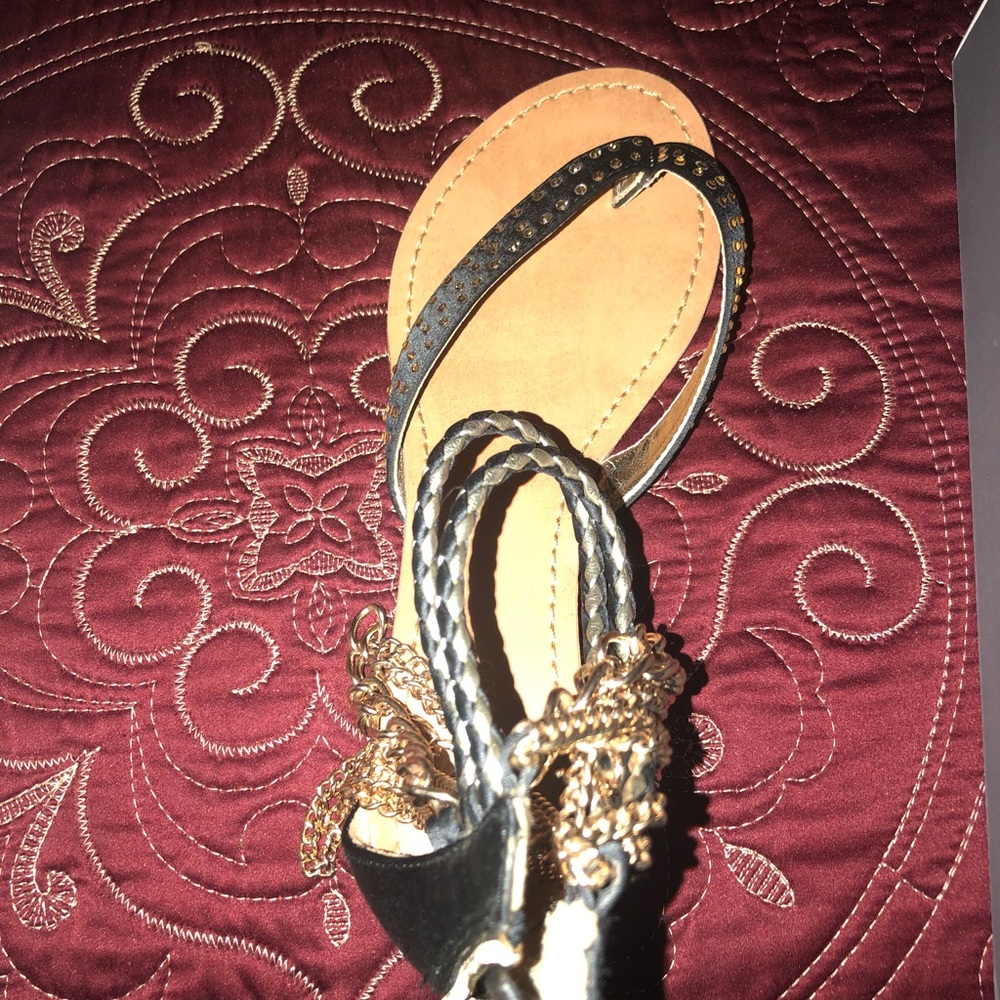Gorgeous ankle chain sandals